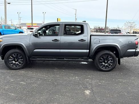 Certified 2023 Toyota Tacoma Limited w/ Nightshade Package image 4