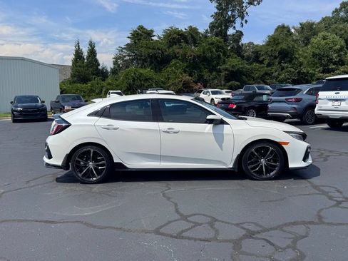 Used 2021 Honda Civic Sport Touring image 4