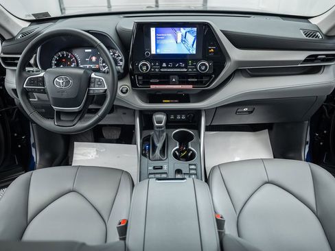 Used 2026 Toyota Highlander XLE AWD/4WD image 20