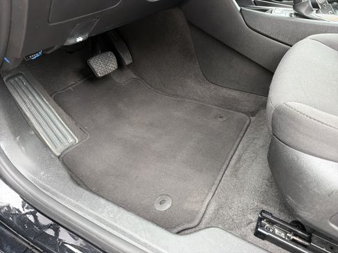 Used 2024 Chevrolet Malibu LT FWD image 16
