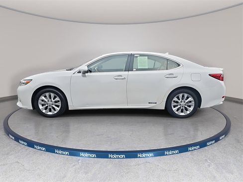 Used 2013 Lexus ES 300h image 8