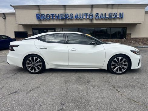 Used 2023 Nissan Maxima Platinum w/ Sport Mat Group image 7