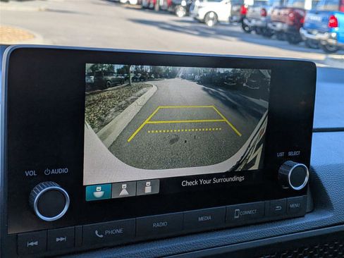 Used 2023 Honda CR-V EX image 24