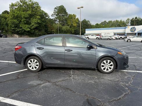 Used 2019 Toyota Corolla LE FWD image 4