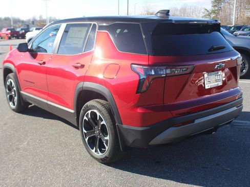 New 2026 Chevrolet Equinox LT w/ Convenience Package II image 5