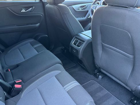 Used 2026 Chevrolet Blazer LT w/ Convenience Package image 18