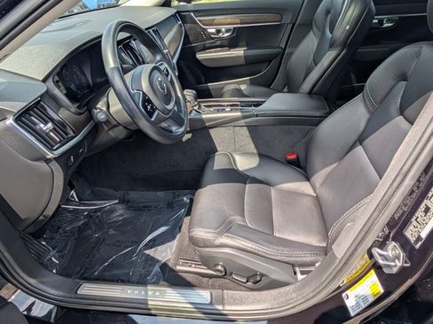 Used 2020 Volvo V90 T6 Cross Country w/ Advanced Package AWD/4WD image 17