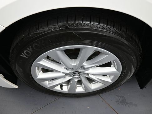 Certified 2025 Toyota Corolla LE image 14