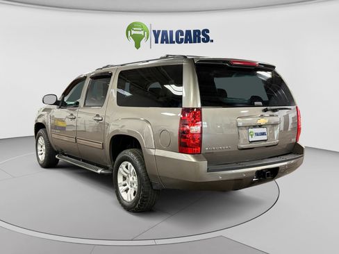 Used 2011 Chevrolet Suburban LT w/ Suspension Package, Off-Road AWD/4WD image 3