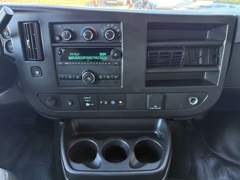 Used 2023 Chevrolet Express 3500 LS RWD image 23