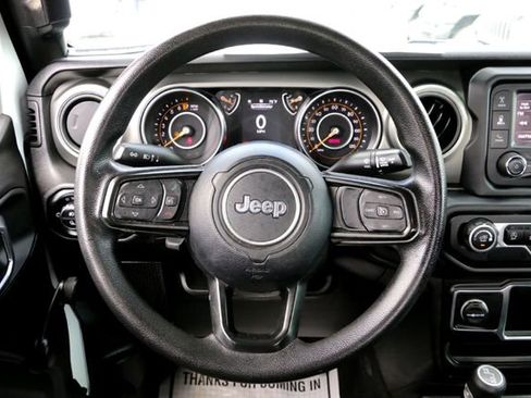 Used 2021 Jeep Gladiator Sport w/ Trailer Tow Package AWD/4WD image 26