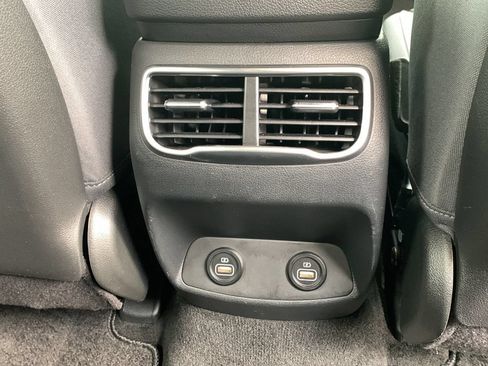 Certified 2023 Hyundai Santa Fe SEL AWD/4WD image 38
