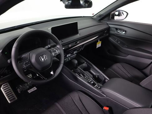 Used 2023 Honda Accord Sport image 26