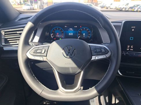 New 2026 Volkswagen Atlas Cross Sport SE AWD/4WD image 19