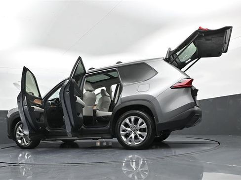 Certified 2025 Toyota Grand Highlander AWD image 50