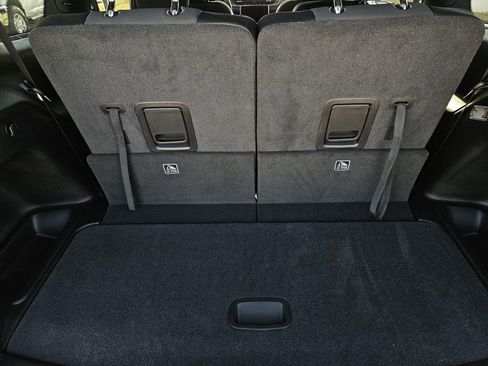 New 2026 Jeep Grand Cherokee L 2WD image 10