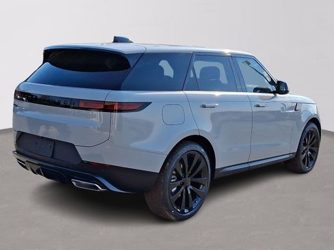 New 2026 Land Rover Range Rover Sport SE AWD/4WD image 3