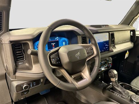 New 2026 Ford Bronco Big Bend AWD/4WD image 9