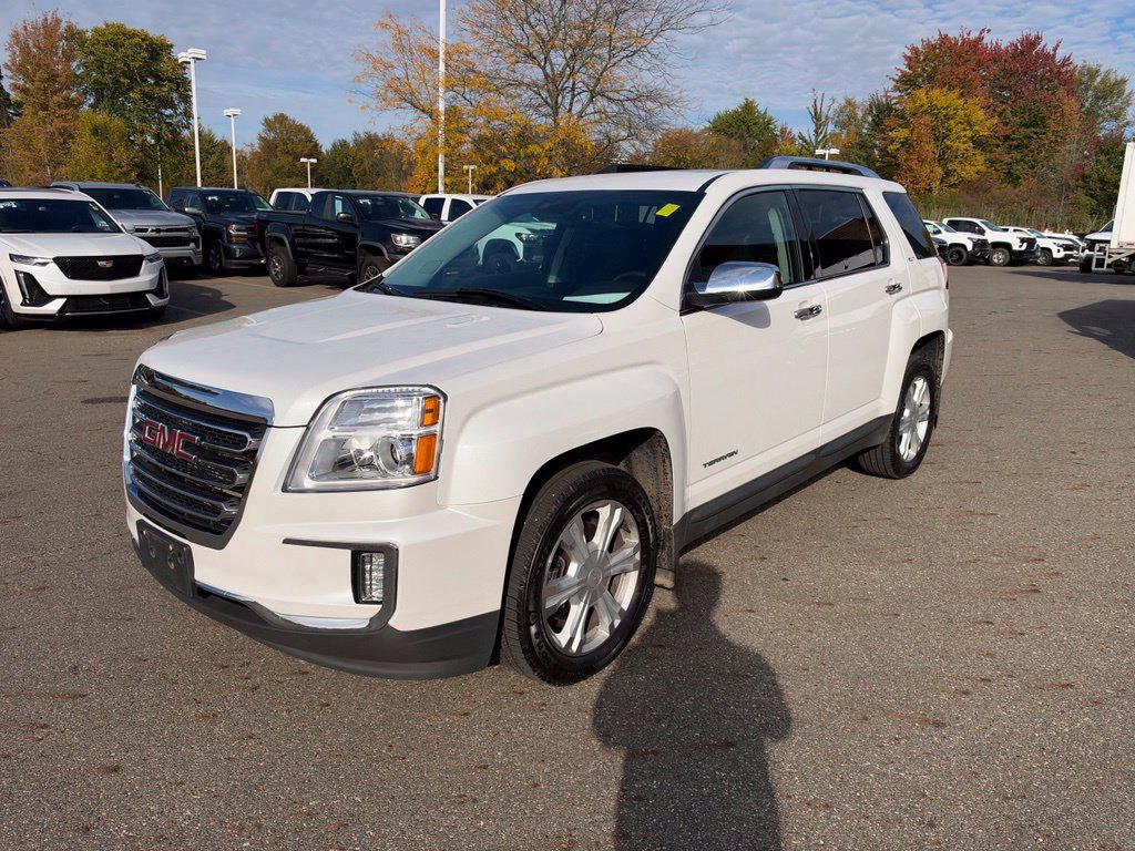 Used 2017 GMC Terrain SLT w/ Open Road Package AWD/4WD image 5