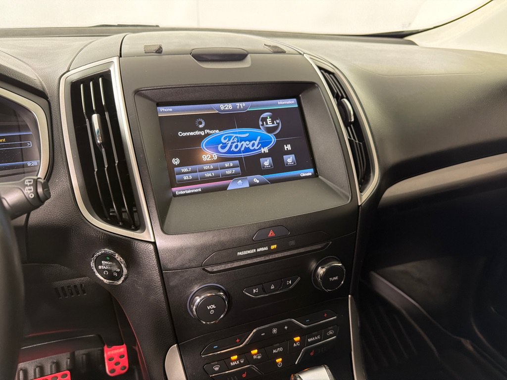 Used 2015 Ford Edge SEL w/ Canadian Comfort Package FWD image 15