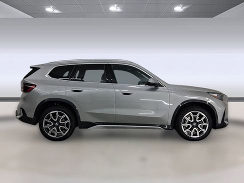 Used 2025 BMW X1 xDrive28i image 8