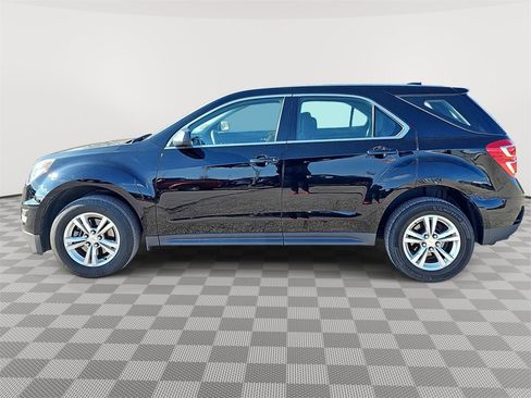 Used 2017 Chevrolet Equinox LS image 8