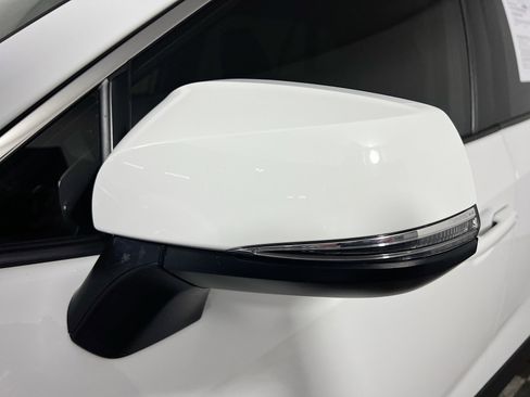 Used 2024 Toyota RAV4 XLE w/ Convenience Package image 13