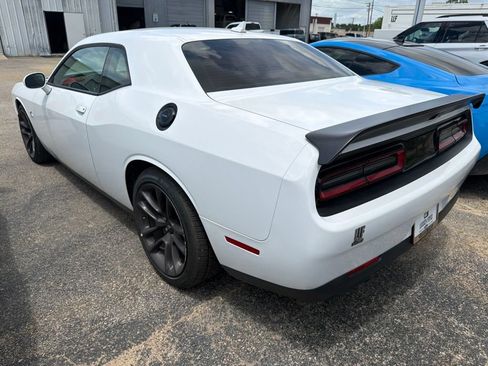 Used 2020 Dodge Challenger R/T Scat Pack RWD image 2