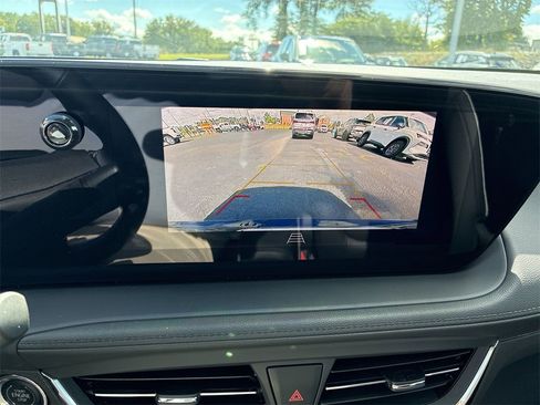Used 2025 Buick Encore GX Avenir w/ Avenir Convenience Package image 16