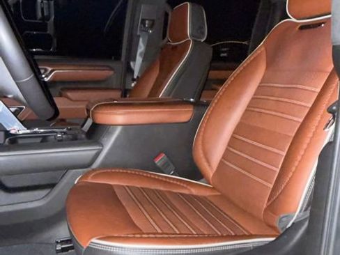 Certified 2024 GMC Sierra 2500 Denali Ultimate image 12