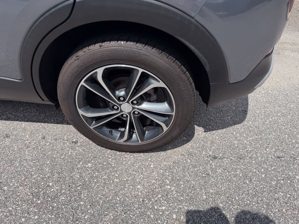 Used 2022 Buick Encore GX Select FWD image 9