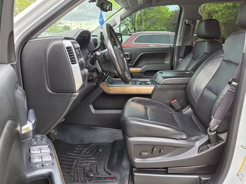 Used 2015 Chevrolet Silverado 1500 LTZ AWD/4WD image 27