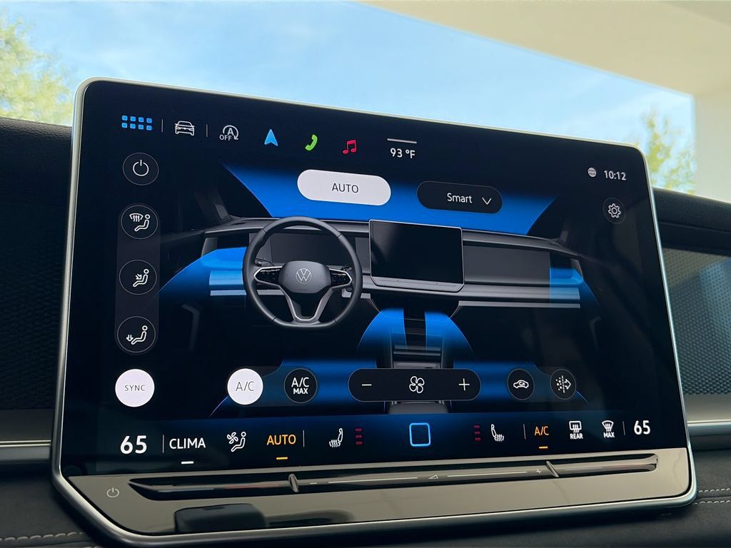 Certified 2025 Volkswagen Tiguan SE AWD/4WD image 27