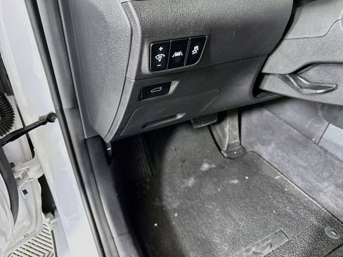 Used 2023 Kia K5 LXS FWD image 10