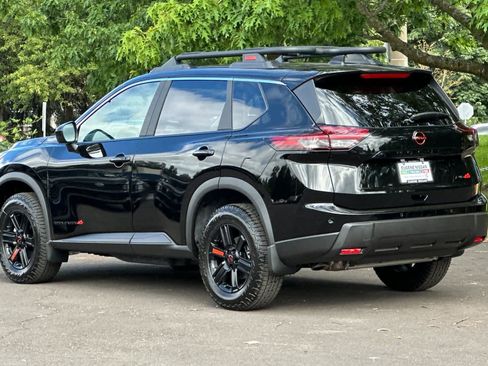 New 2026 Nissan Rogue SV AWD/4WD image 6