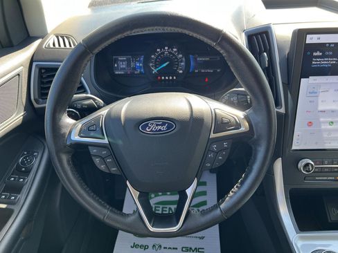 Used 2023 Ford Edge SEL image 21