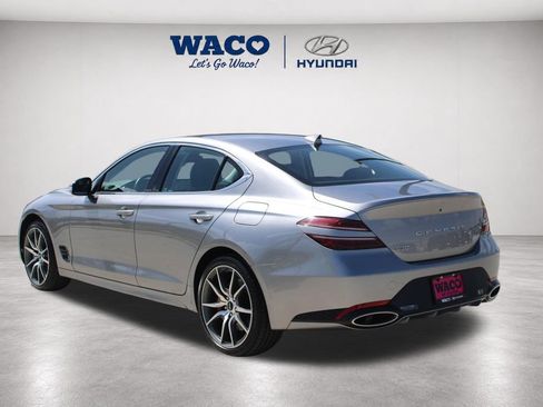 Used 2025 Genesis G70 2.5T RWD image 5