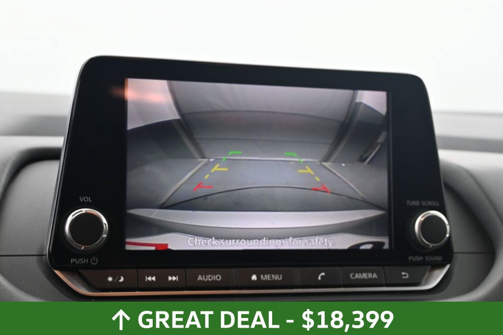 Used 2025 Nissan Rogue SV FWD image 24