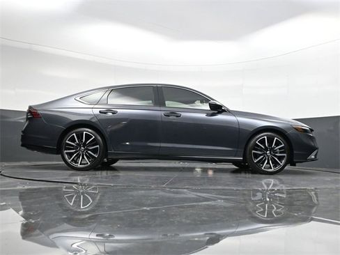 New 2025 Honda Accord Touring image 38