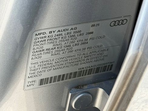 Certified 2025 Audi Q5 Premium w/ Premium Plus AWD/4WD image 7