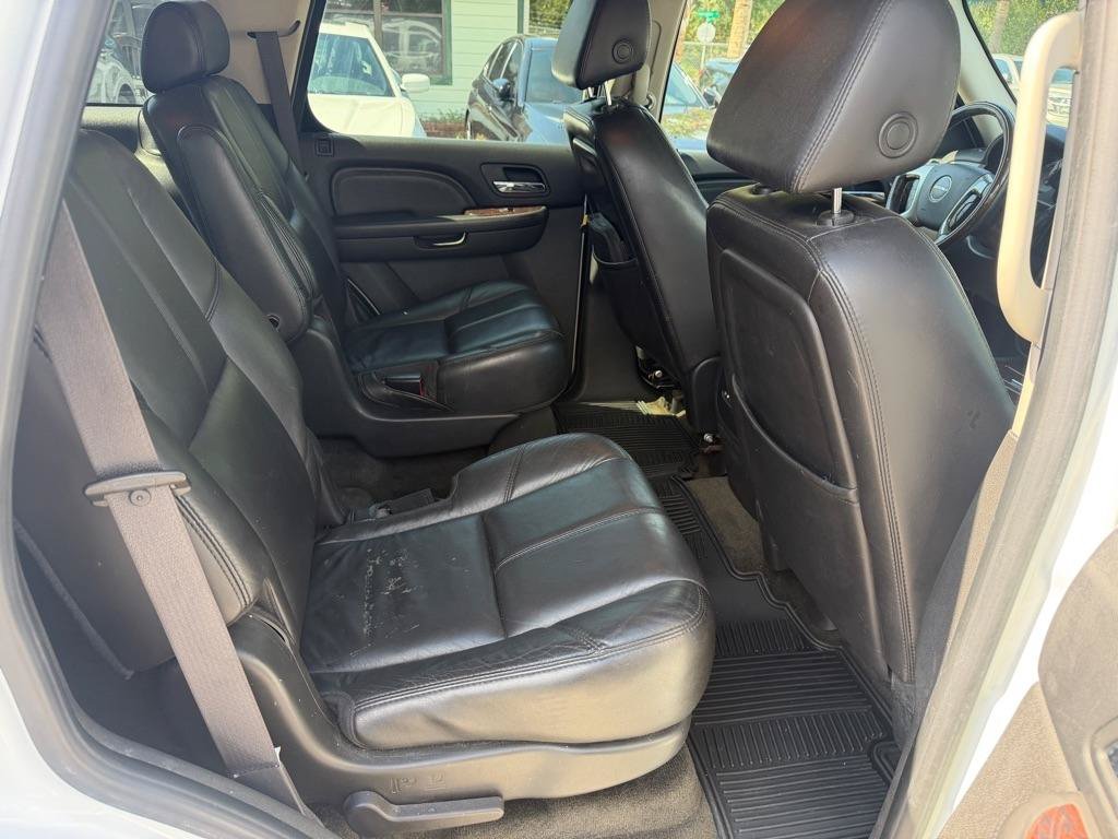 Used 2007 GMC Yukon Denali AWD/4WD image 11