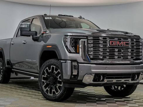 New 2026 GMC Sierra 2500 Denali w/ Denali Reserve Package AWD/4WD image 1