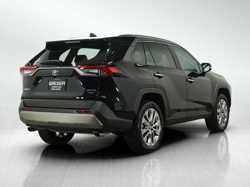 Used 2025 Toyota RAV4 Limited w/ Weather Package AWD/4WD image 5