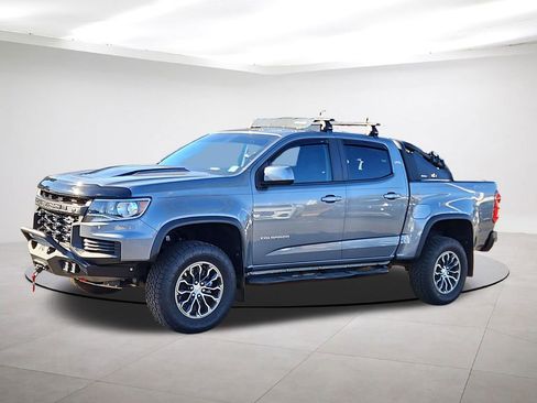 Used 2021 Chevrolet Colorado ZR2 w/ ZR2 Dusk Special Edition AWD/4WD image 3