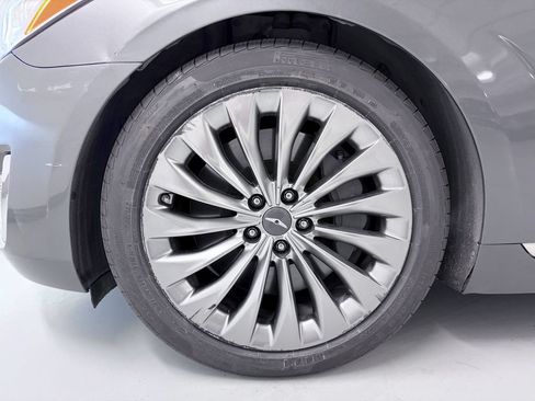 Used 2019 Genesis G90 5.0 Ultimate AWD/4WD image 10
