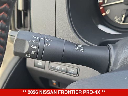 Used 2026 Nissan Frontier PRO-4X AWD/4WD image 25