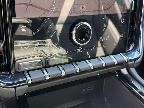 New 2026 GMC Yukon AT4 w/ AT4 Premium Plus Package AWD/4WD image 12