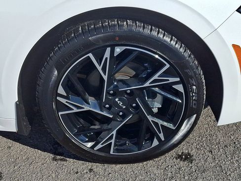 Certified 2025 Kia K5 GT-Line image 9