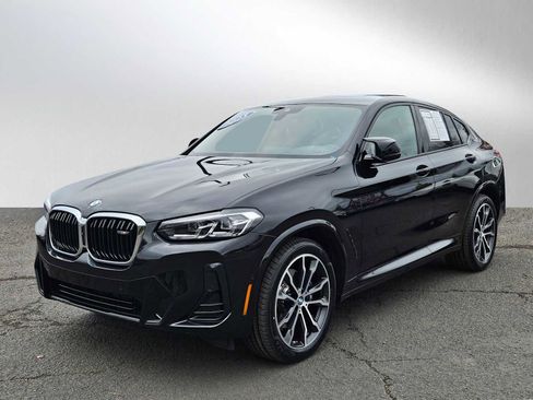 Used 2025 BMW X4 M40i w/ Premium Package image 7