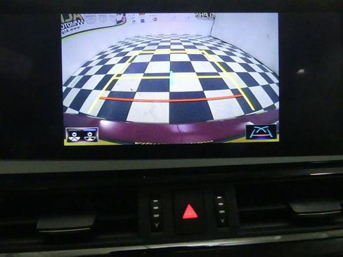 Used 2022 Lexus ES 300h w/ Premium Package image 10